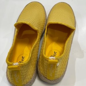 ENJOIYA SHoEs brand new
